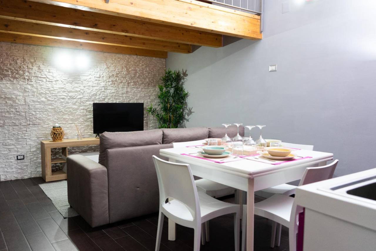 Appartamento Free Parking In Elegante Loft In Via Indipendenza